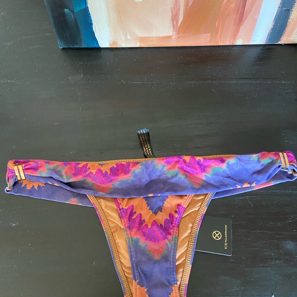 Vix cheeky bikini bottom, unworn with lining